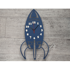 Часы в форме ракеты