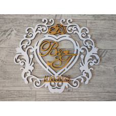 Монограмма с инициалами в сердце