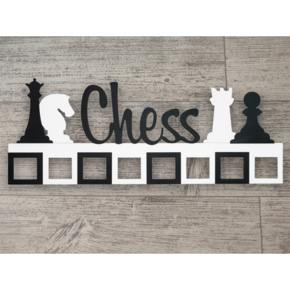 Медальница Chess с фигурками